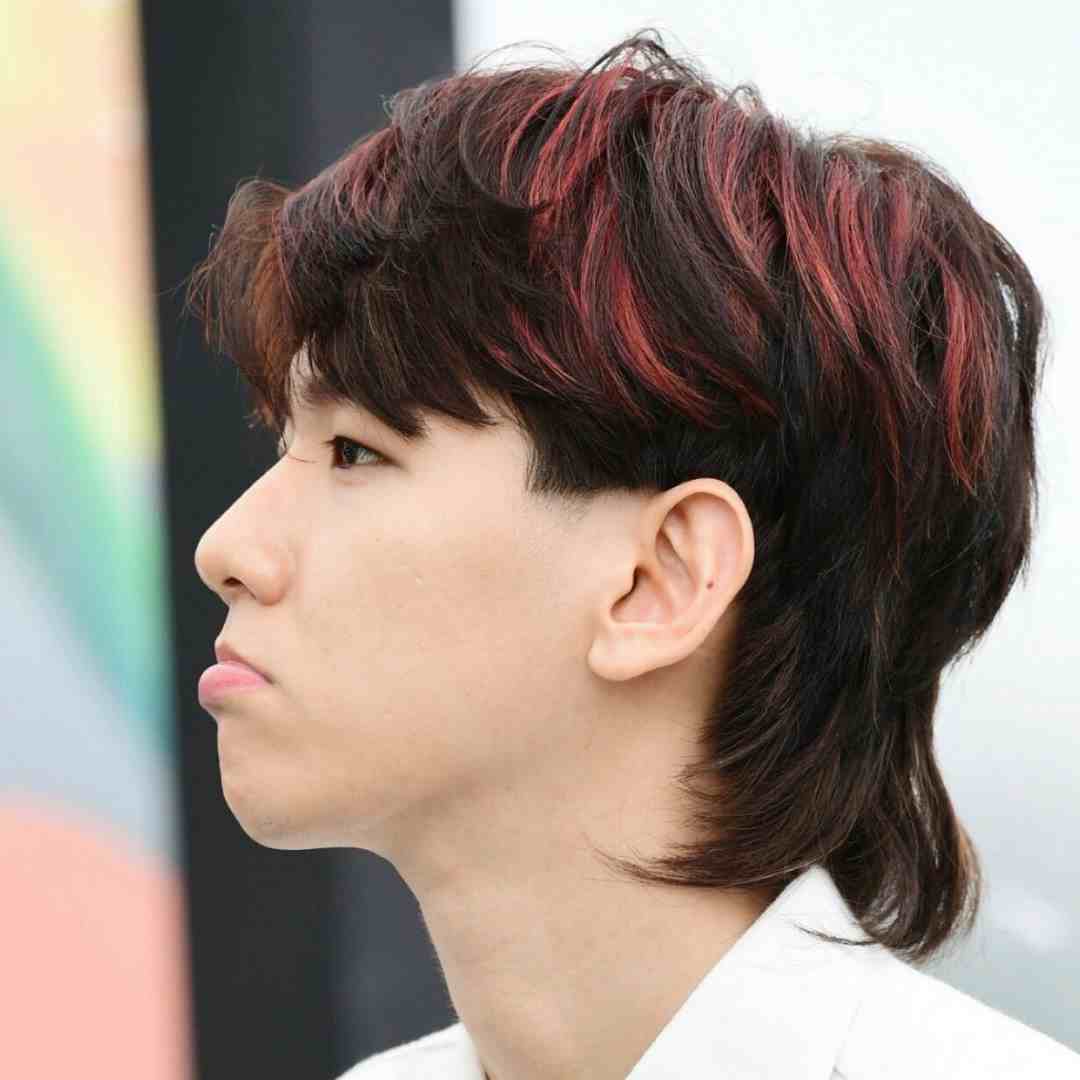 Baekhyun với kiểu tóc mullet nam cá tính thu hút mọi ánh nhìn 